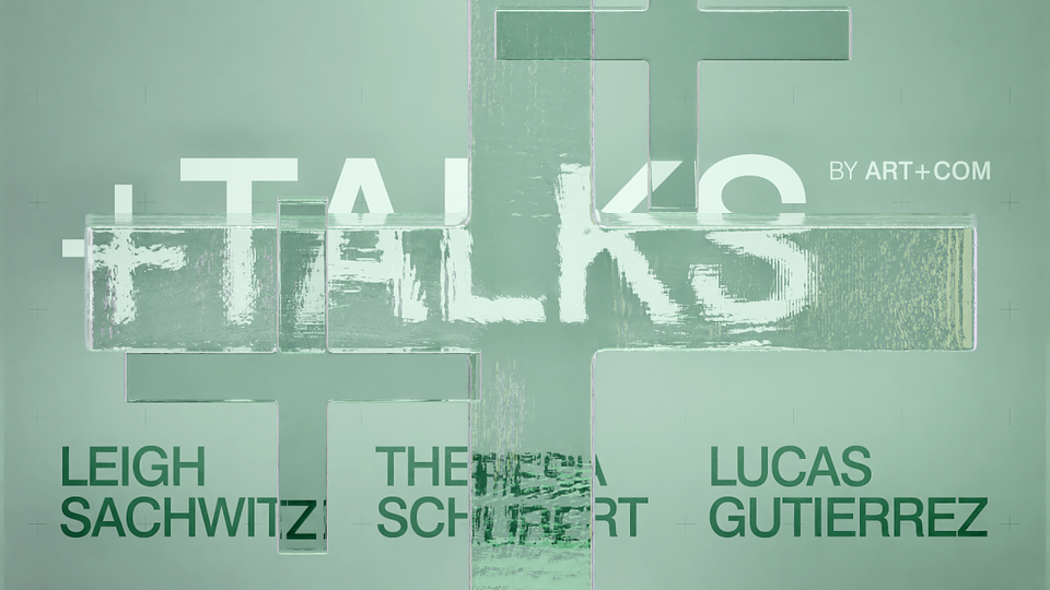 Banner for the fourth edition of the +TALKS, the same text in light color can be read over a greenish background